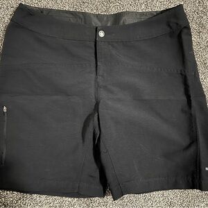 North Face - Women's Black Shorts - Size 12